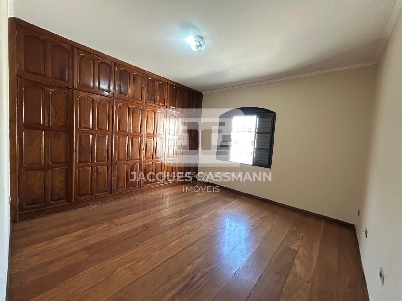 Sobrado à venda no bairro Taboão São Bernardo do Campo: