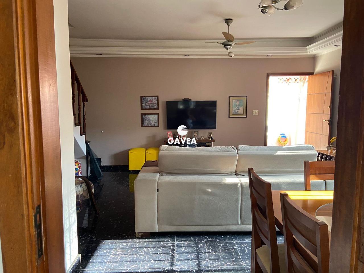 Sobrado à venda no Estuário: 