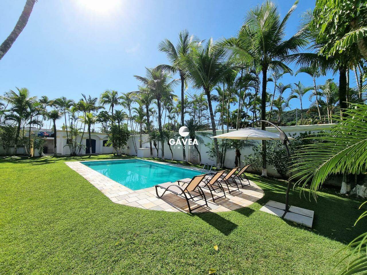 Casa à venda no Balneário Praia do Pernambuco: 