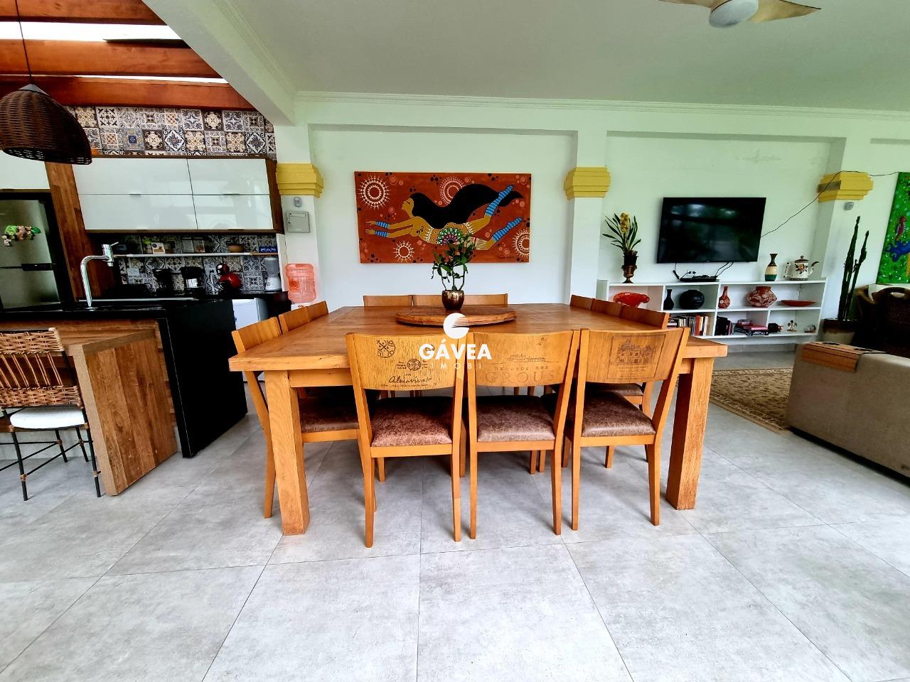 Casa à venda no Balneário Praia do Pernambuco: 