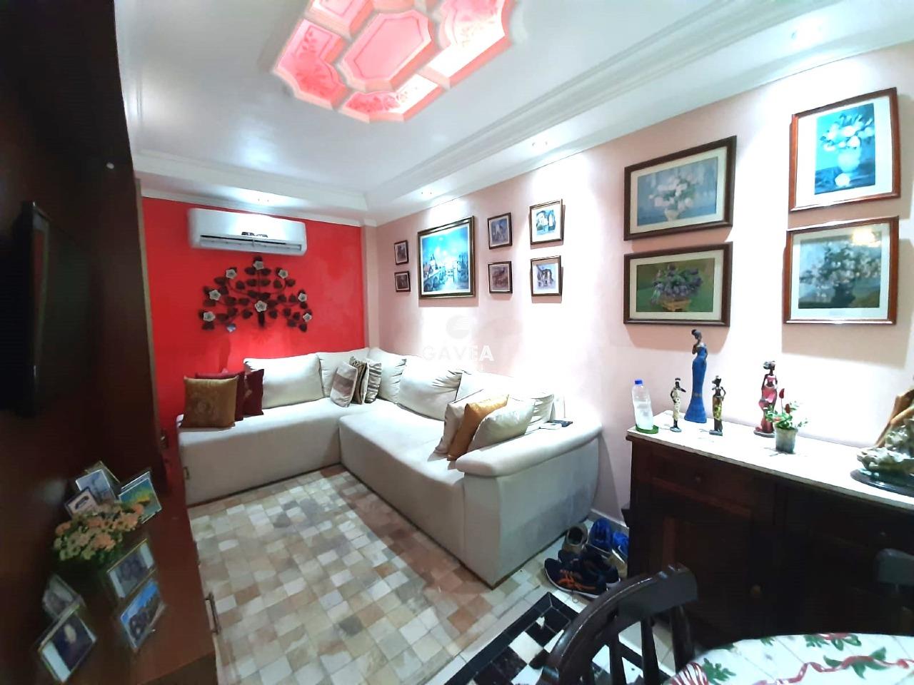 Casa à venda no Macuco: 