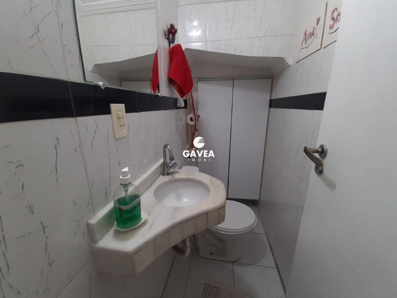 Casa à venda no Macuco: 