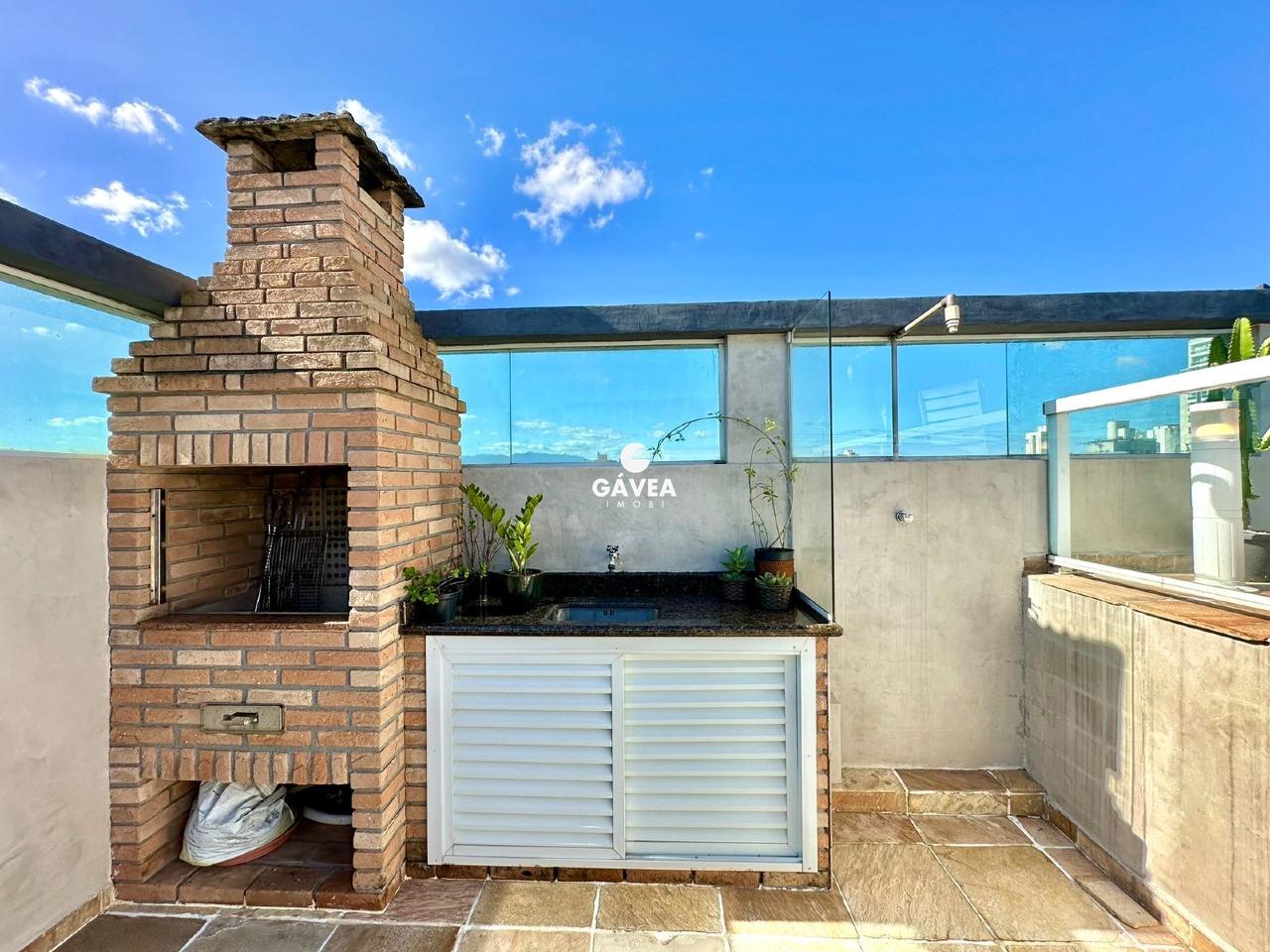 Cobertura à venda no Ponta da Praia: 