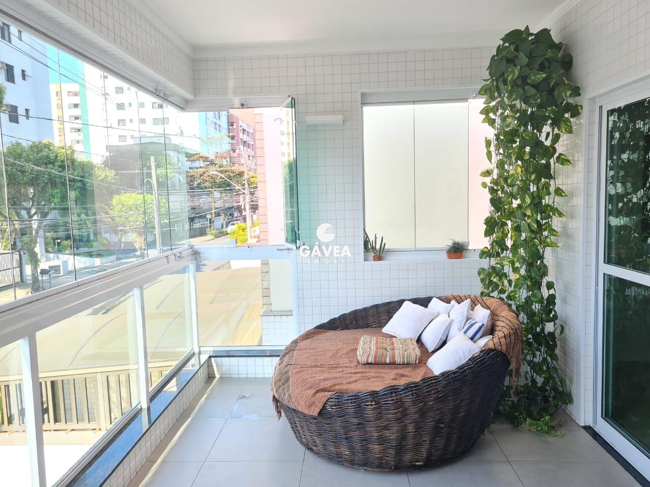 Casa à venda no Embaré: 