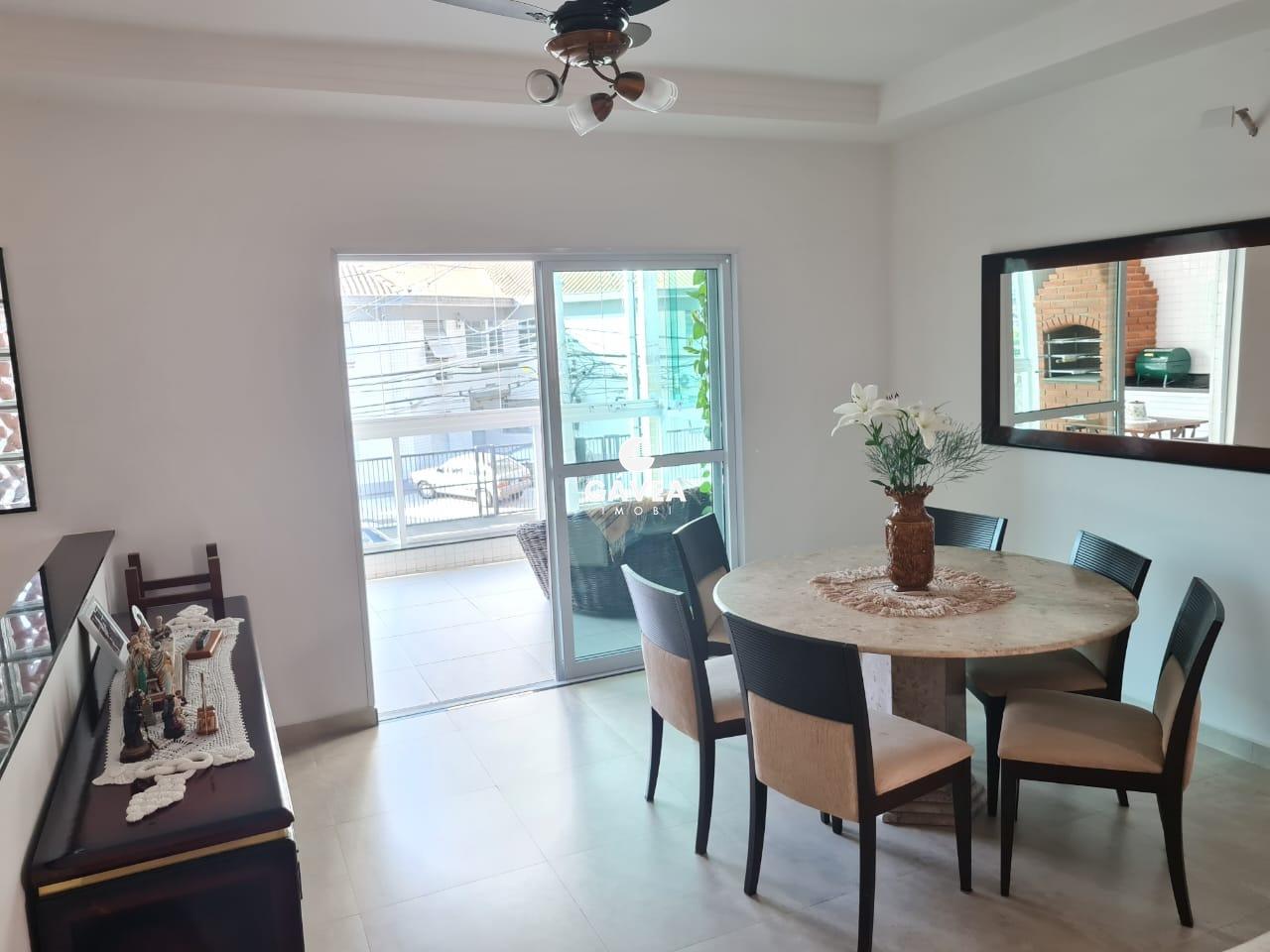 Casa à venda no Embaré: 