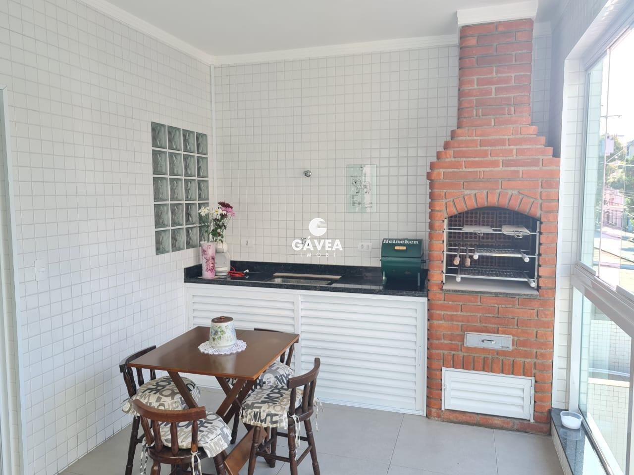 Casa à venda no Embaré: 