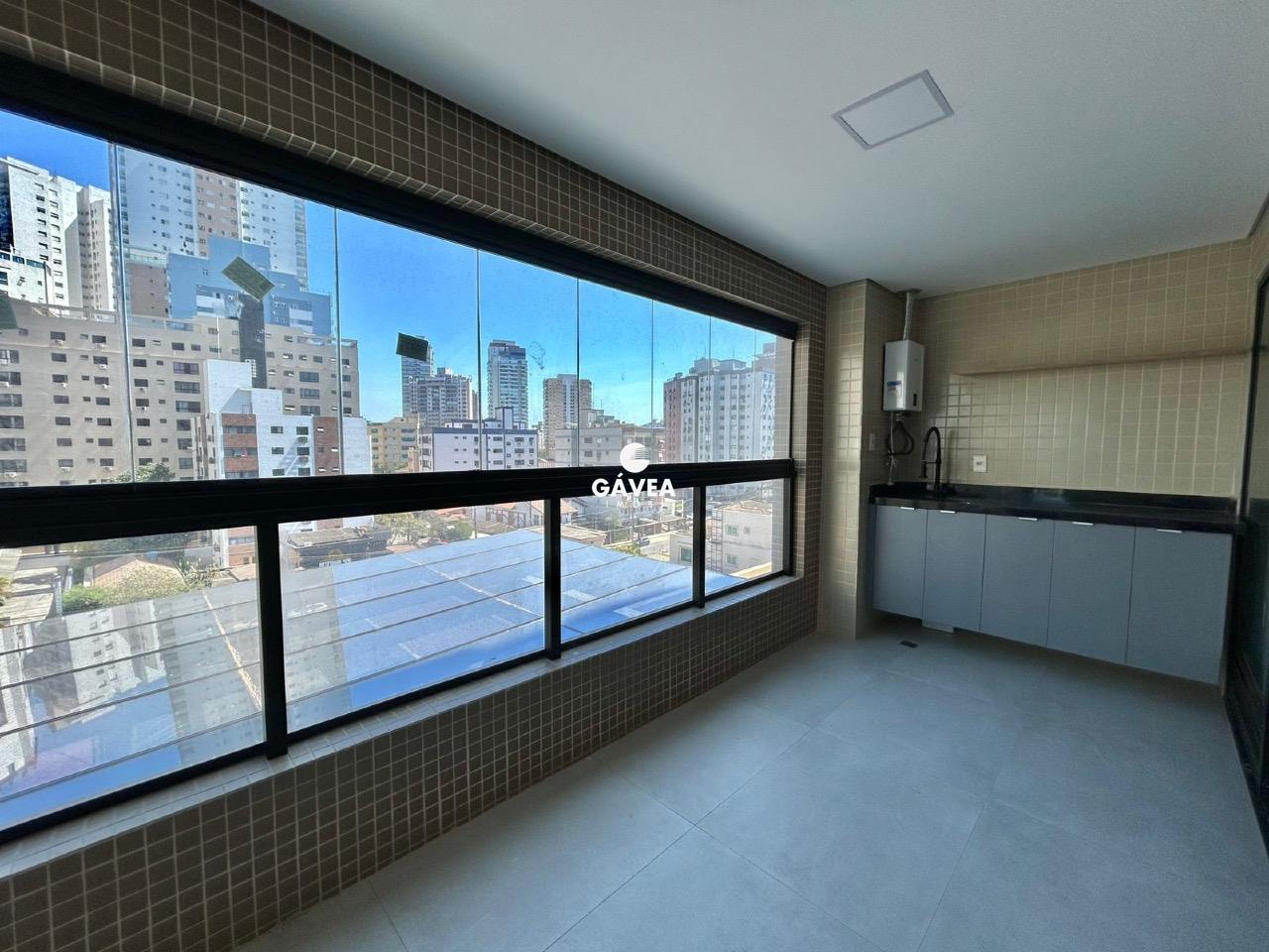 Apartamento à venda no Ponta da Praia: 