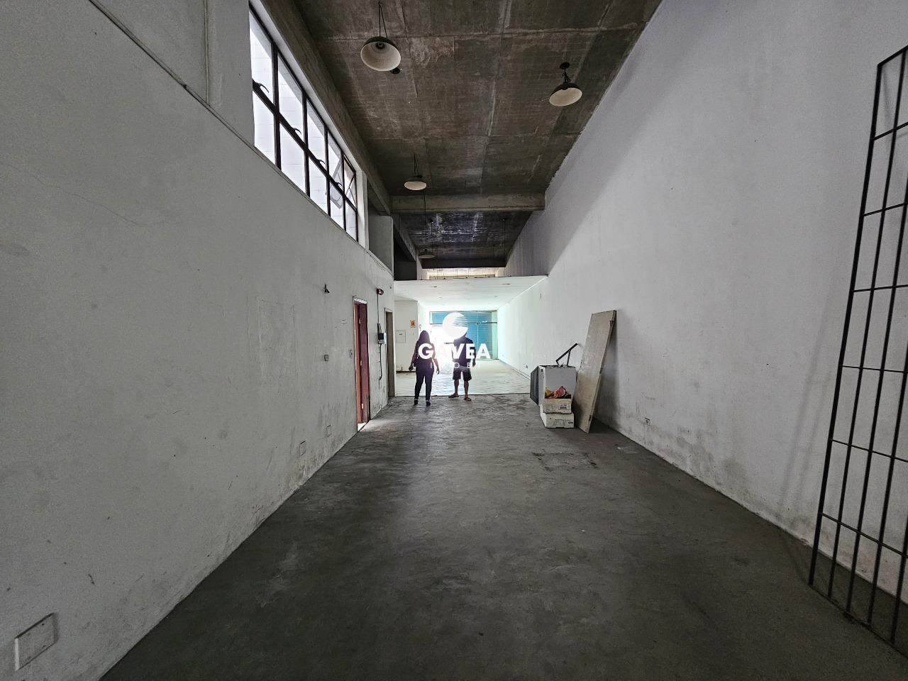 Prédio à venda no Vila Mathias: 