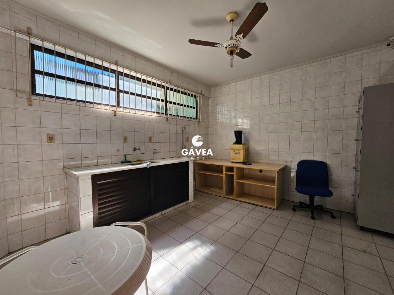 Prédio à venda no Vila Mathias: 