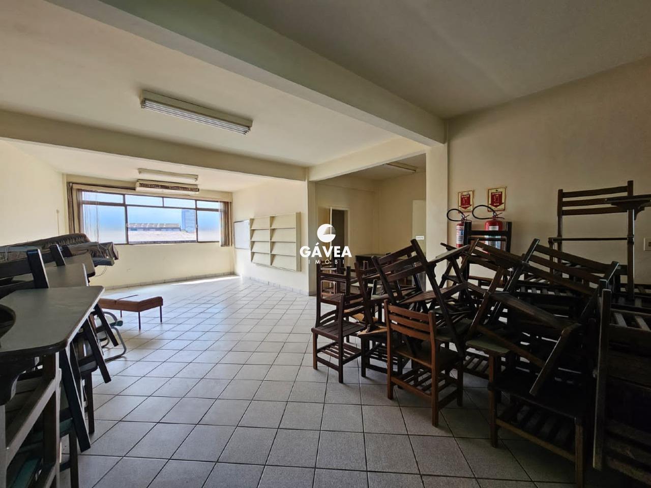 Prédio à venda no Vila Mathias: 