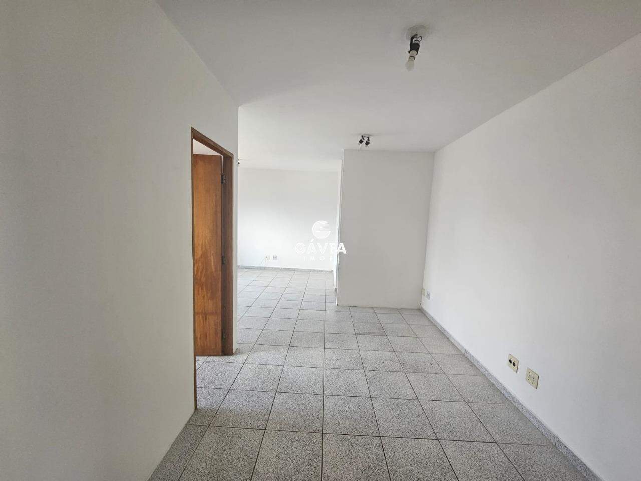 Conjunto Comercial/sala para aluguel no Boqueirão: 
