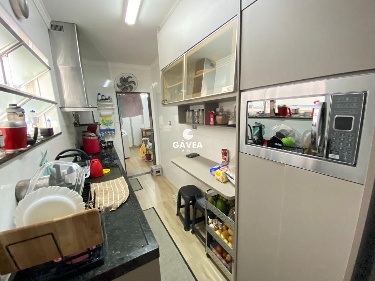 Apartamento à venda no Itararé: cozinha integrada com area de serviços