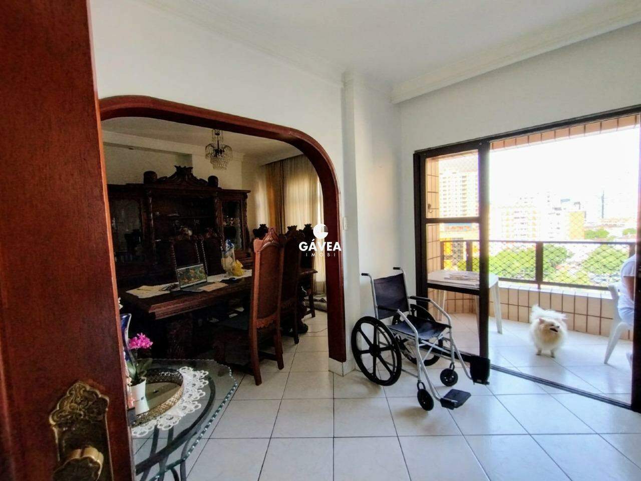 Apartamento à venda no Ponta da Praia: 