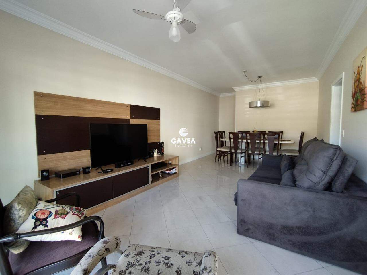 Sobrado à venda no Marapé: 