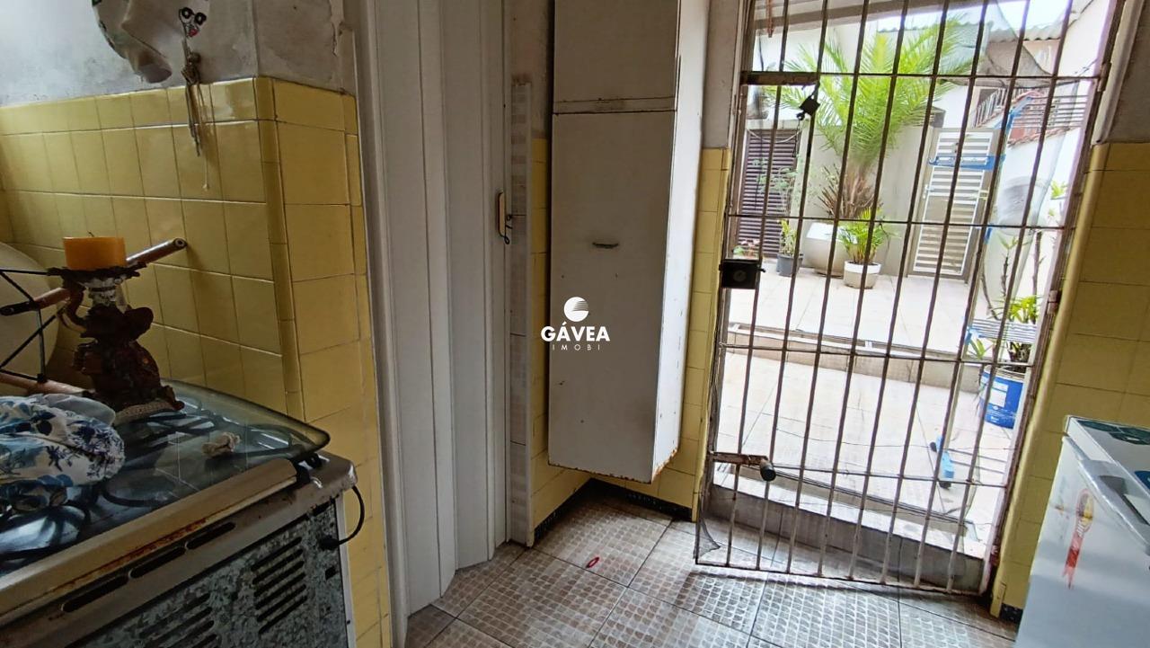 Casa à venda no Vila Valença: área de serviço