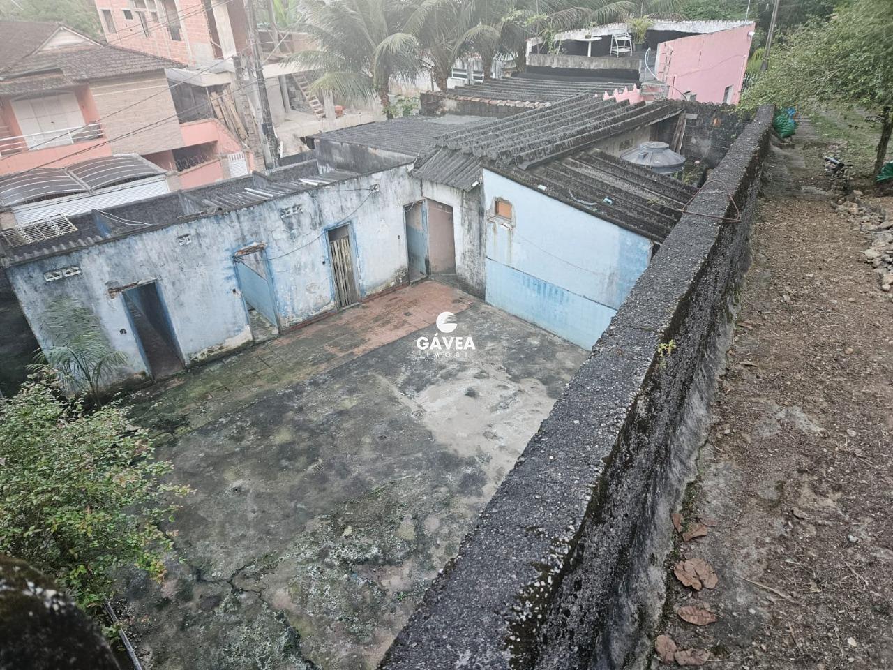 Terreno à venda no Morro dos Barbosas: 