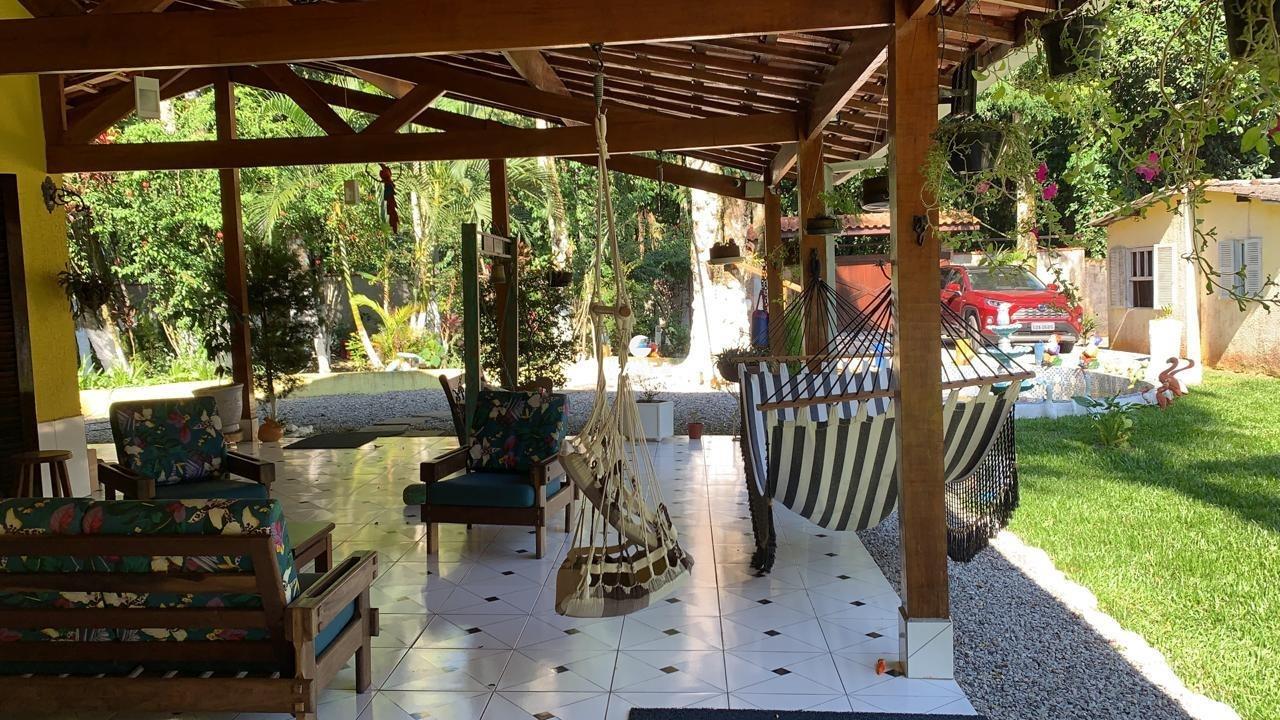 Casa à venda no Boiçucanga: 