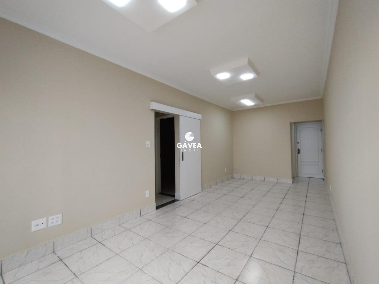 Apartamento à venda no Ponta da Praia: 