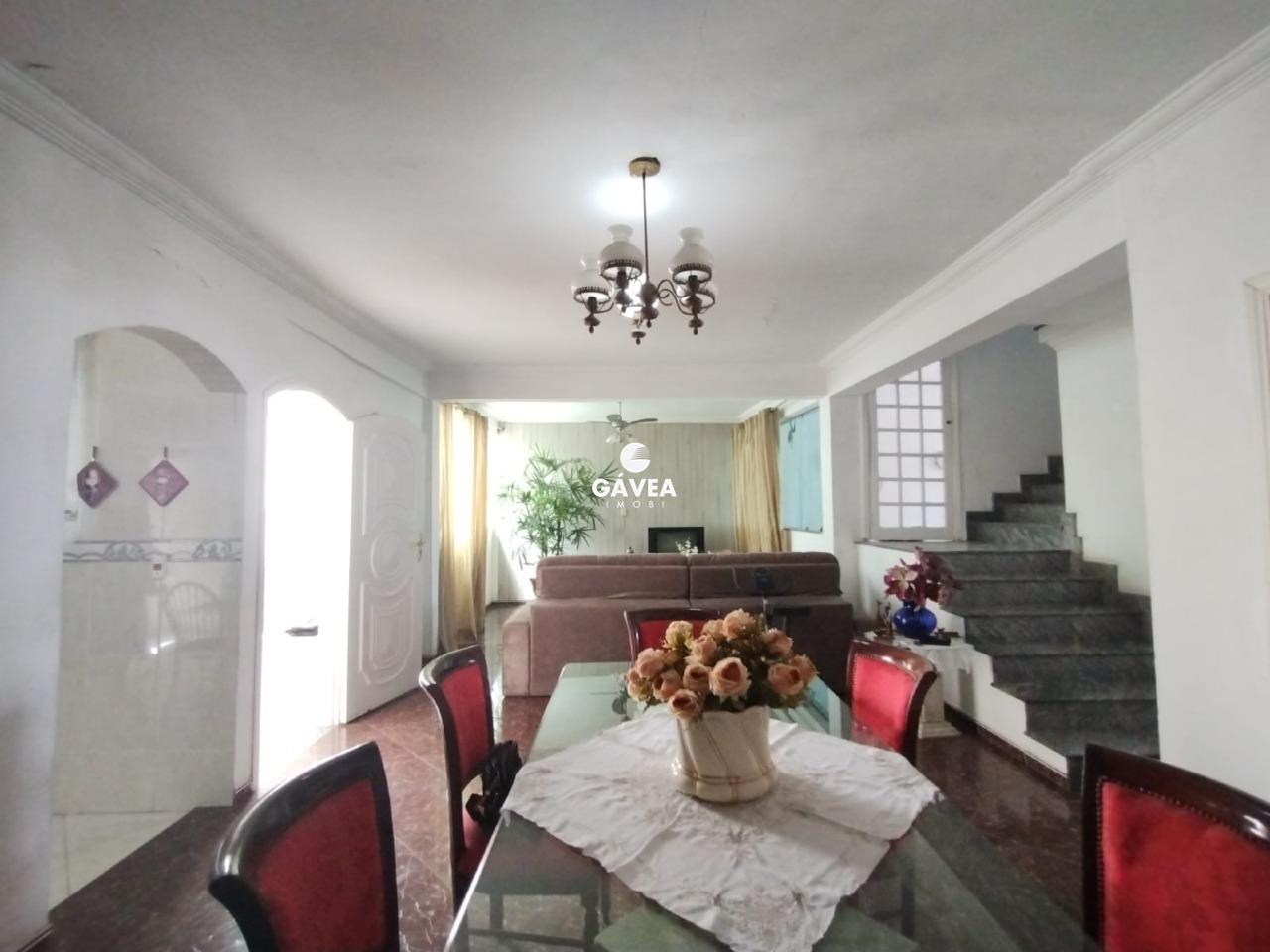 Casa para aluguel no Embaré: 