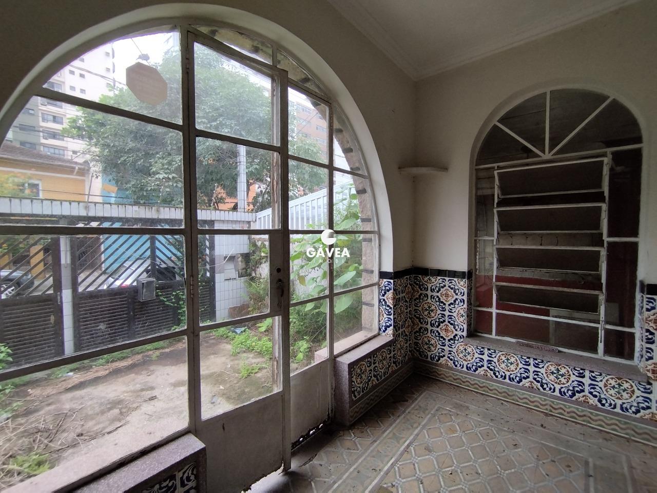 Sobrado à venda no Gonzaga: 