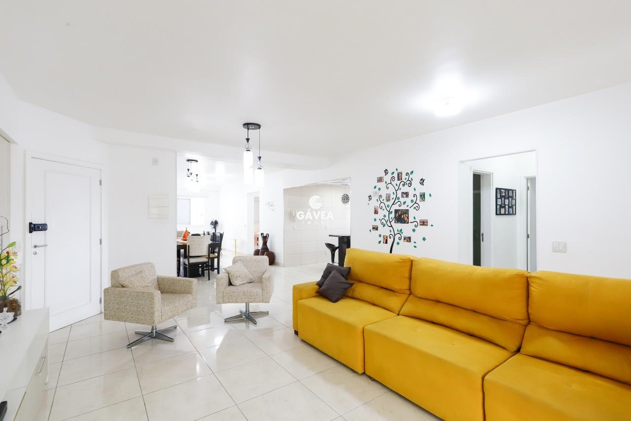 Apartamento à venda no Marapé: 