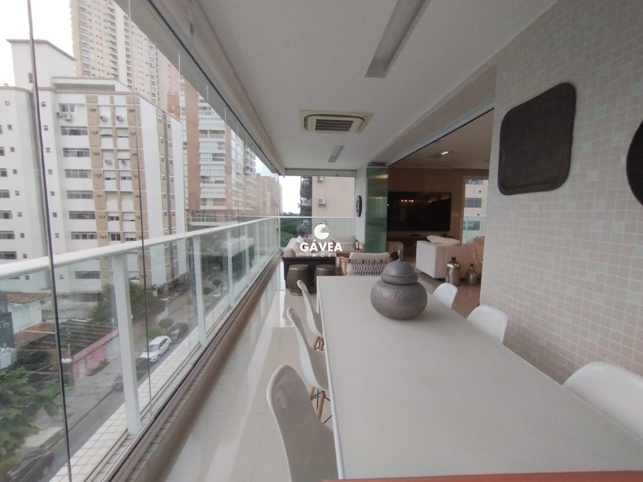 Apartamento à venda no Embaré: 