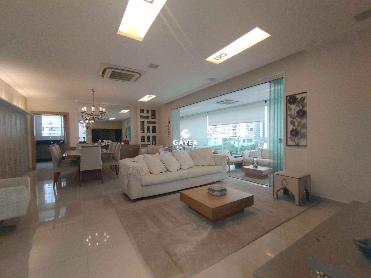 Apartamento à venda no Embaré: 