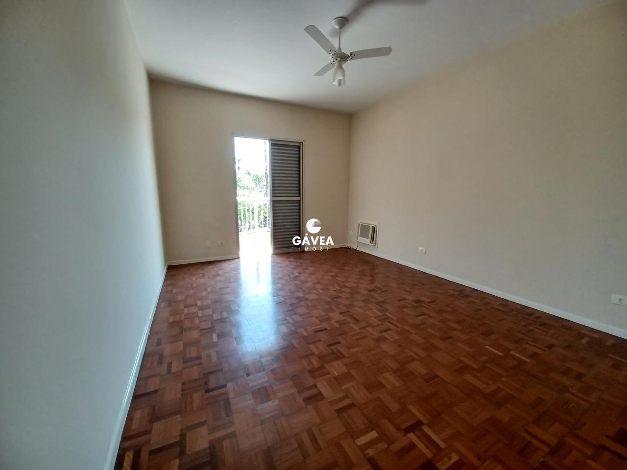 Apartamento à venda no Embaré: 