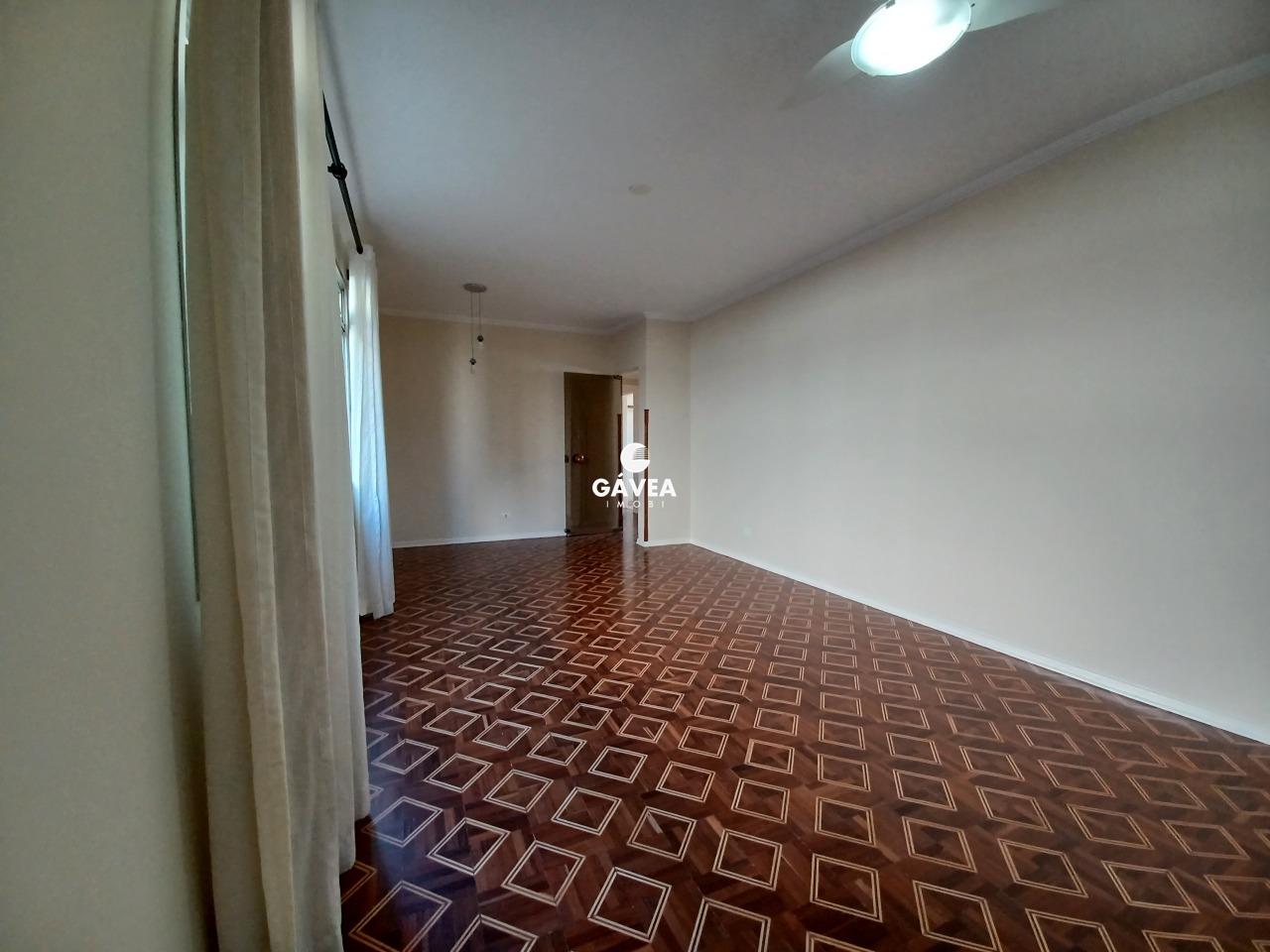 Apartamento à venda no Embaré: 