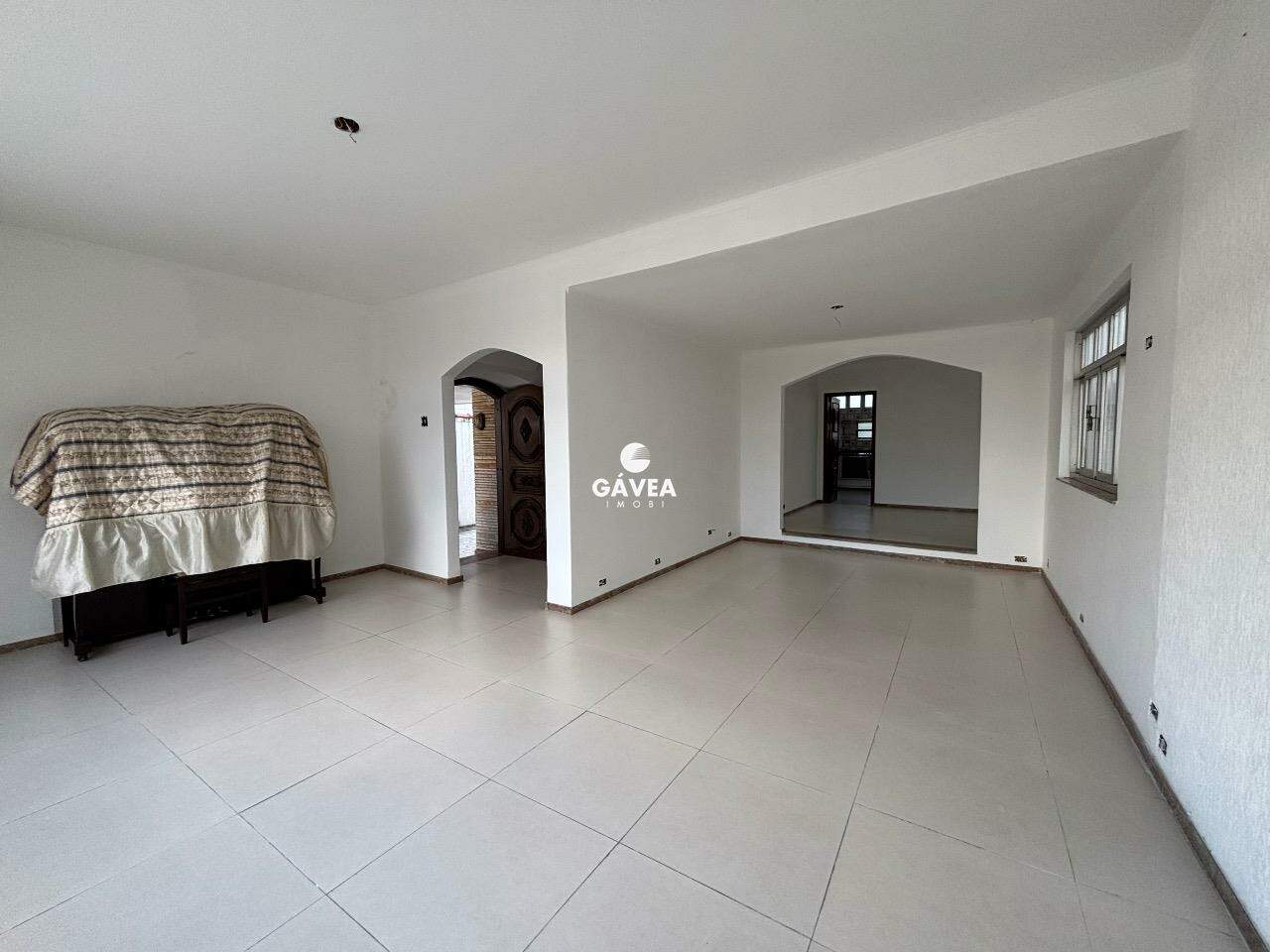 Casa à venda no Ponta da Praia: 