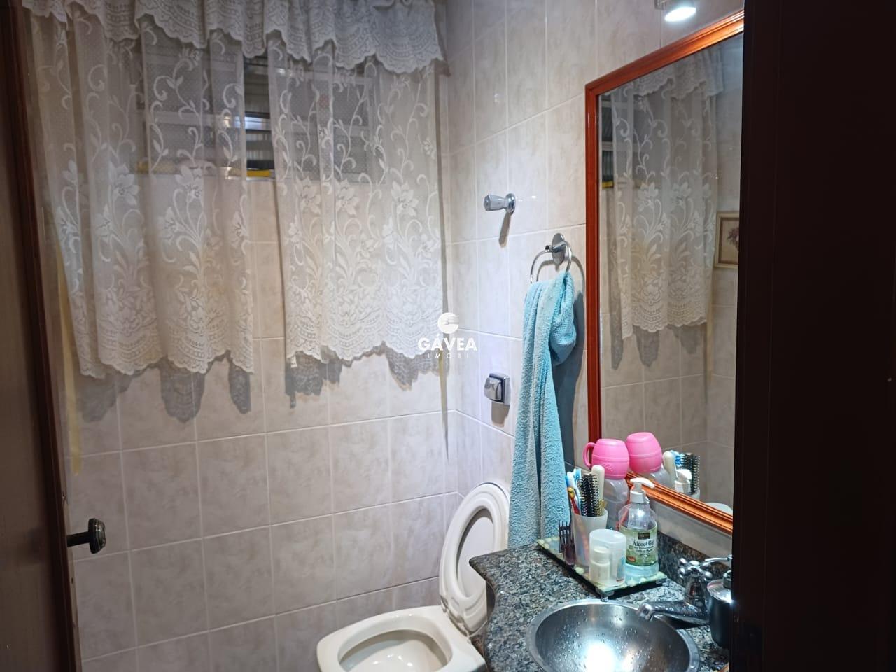 Casa para aluguel no Embaré: 