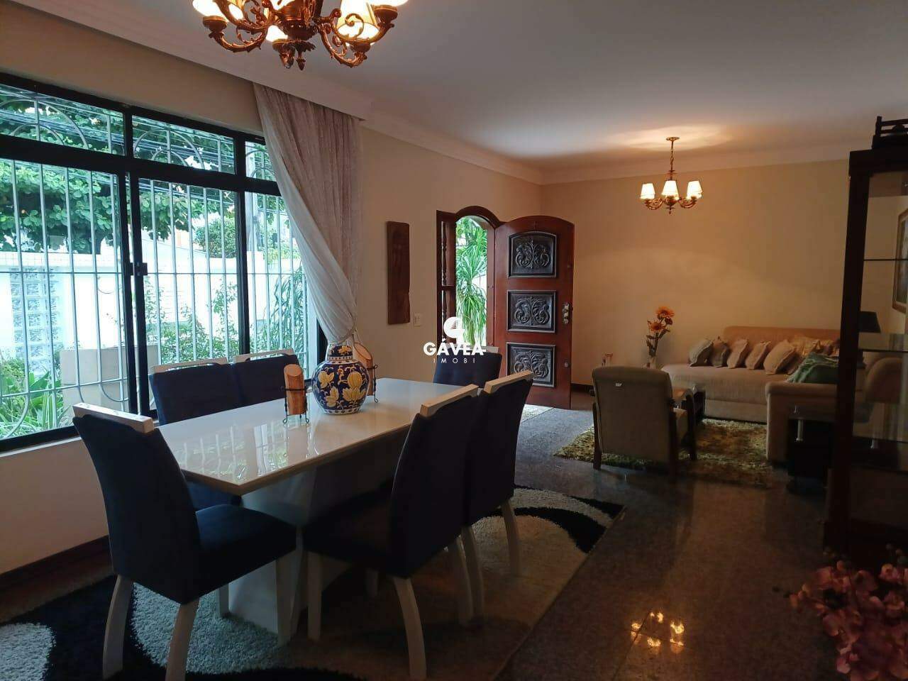 Casa para aluguel no Embaré: 