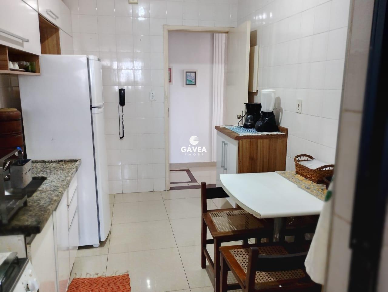 Apartamento à venda no Enseada: 