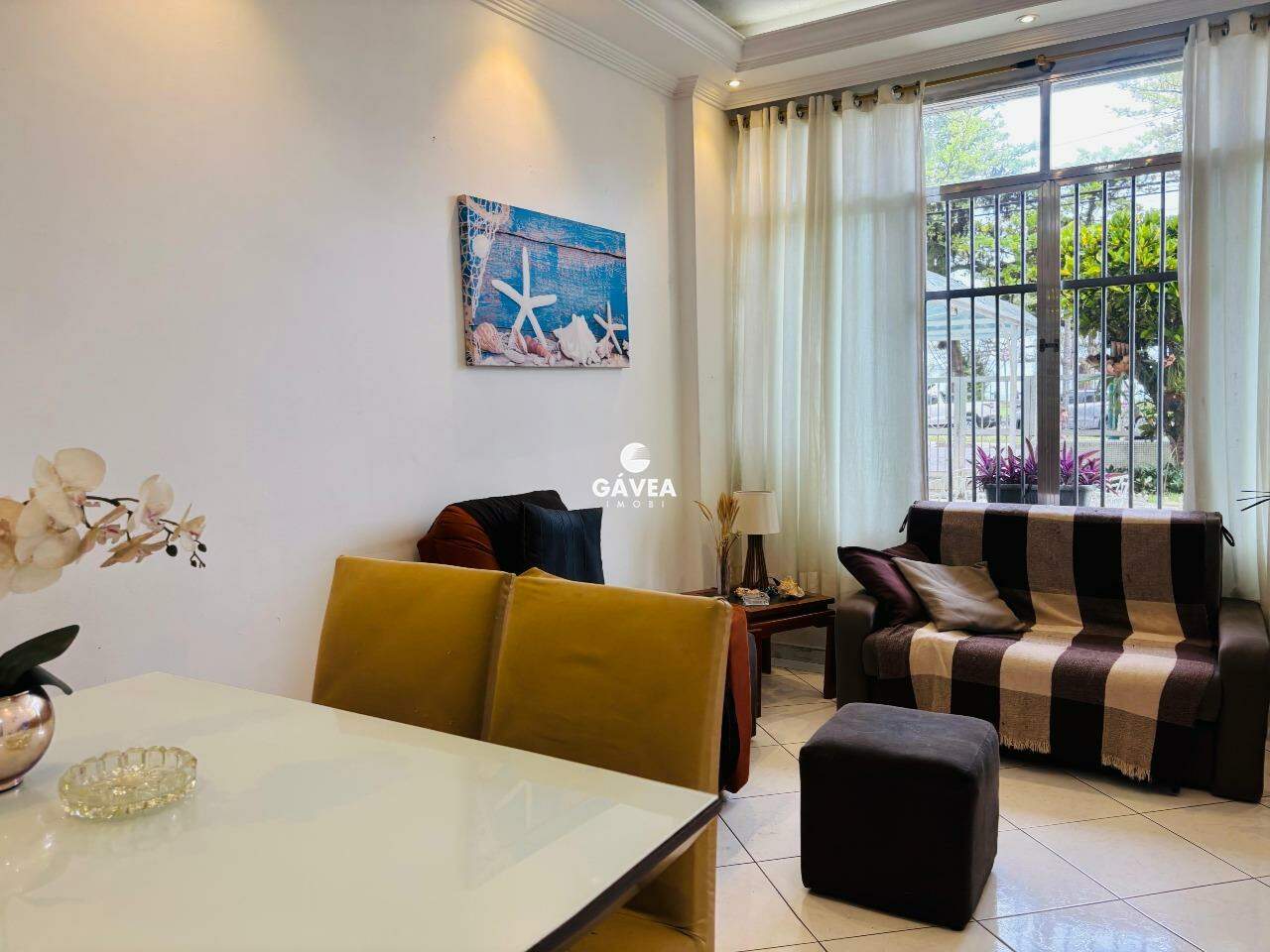 Apartamento à venda no Embaré: 