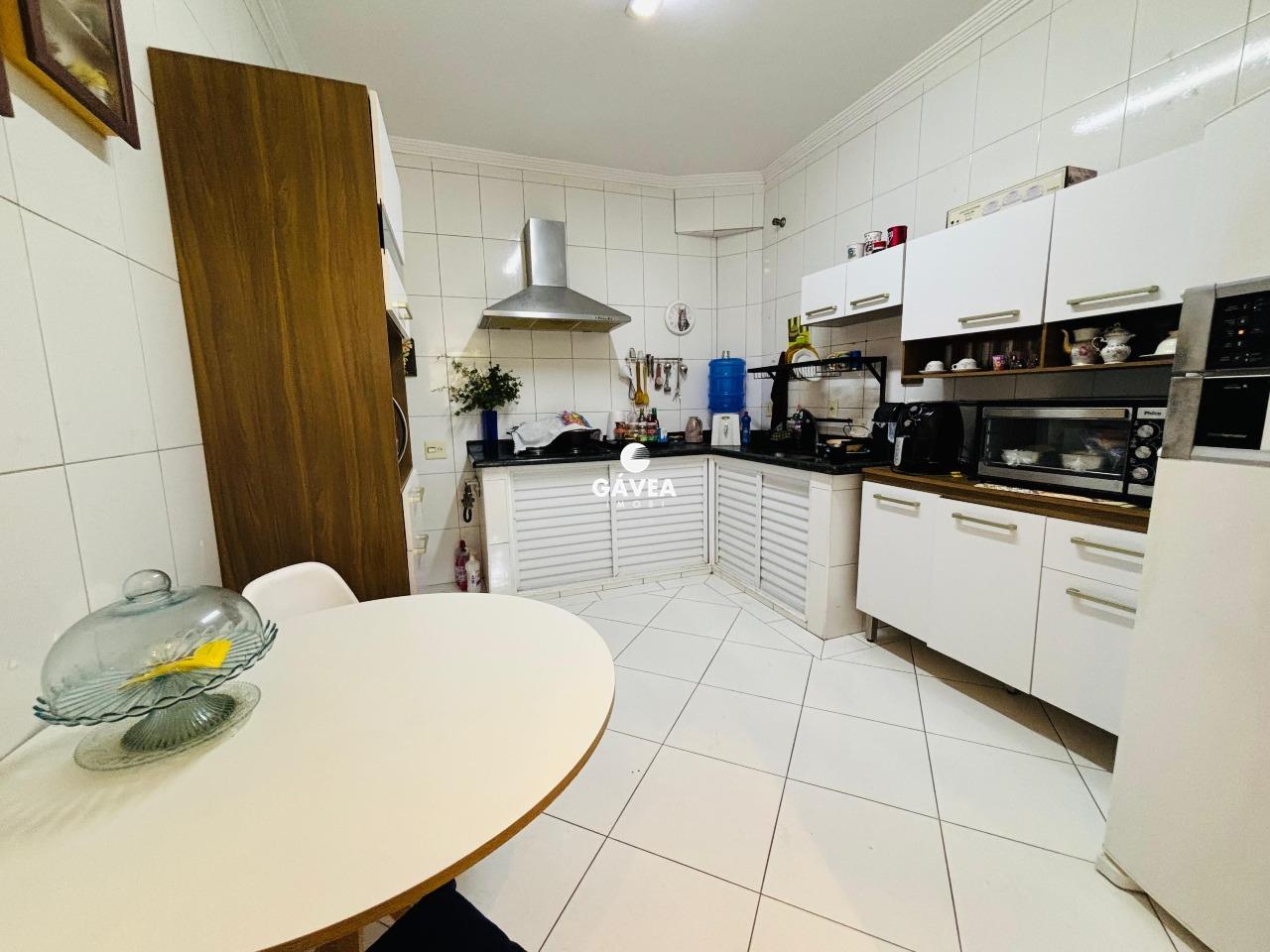 Apartamento à venda no Embaré: 