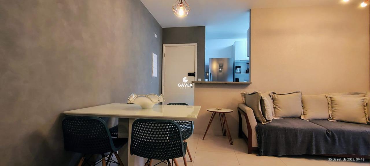 Apartamento à venda no Ponta da Praia: 