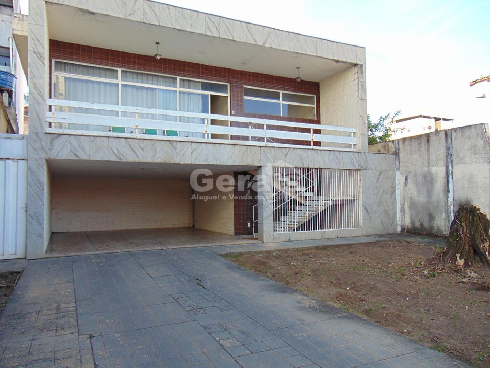 Casa à venda no CENTRO: 