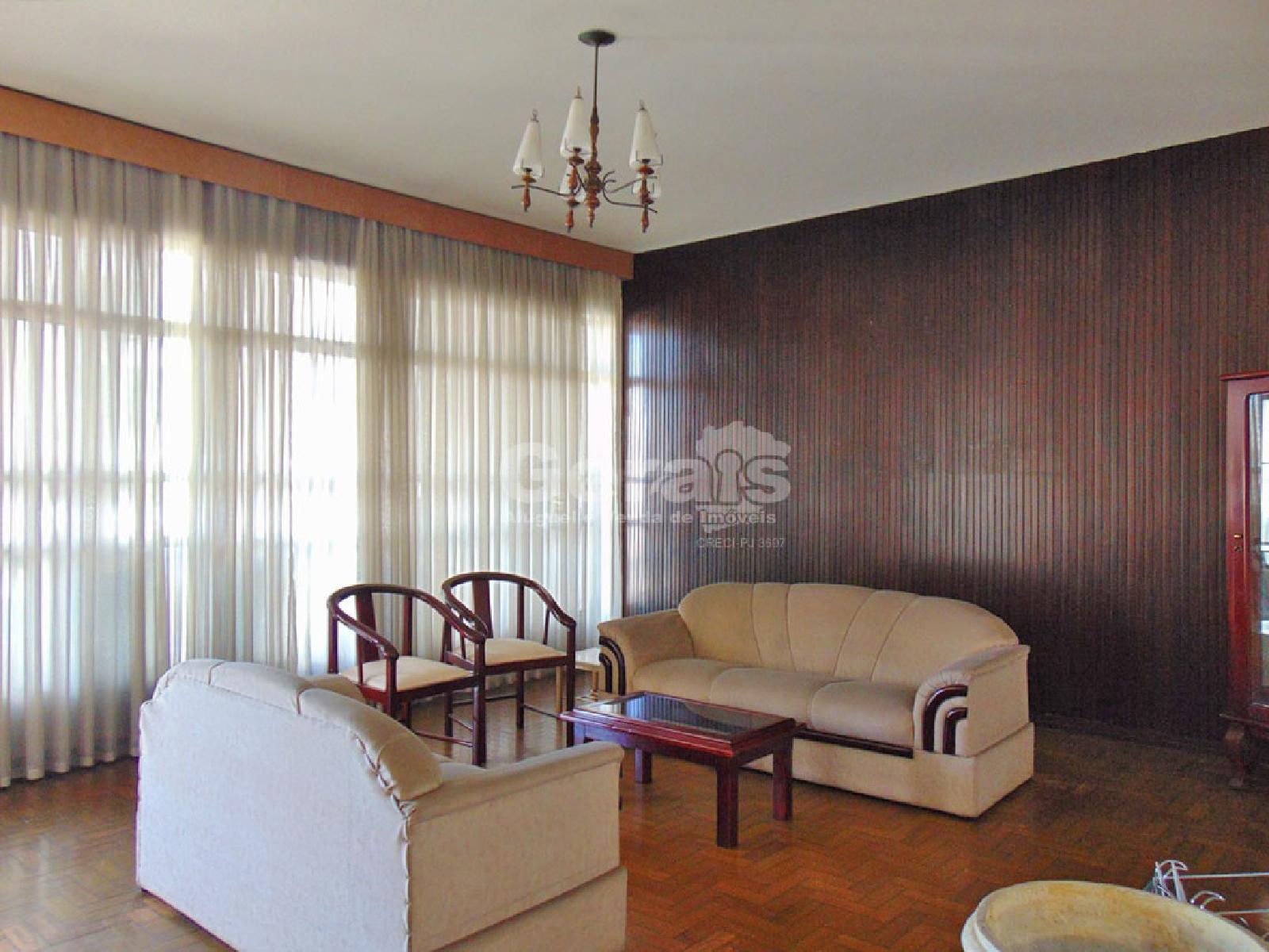 Casa à venda no CENTRO: 