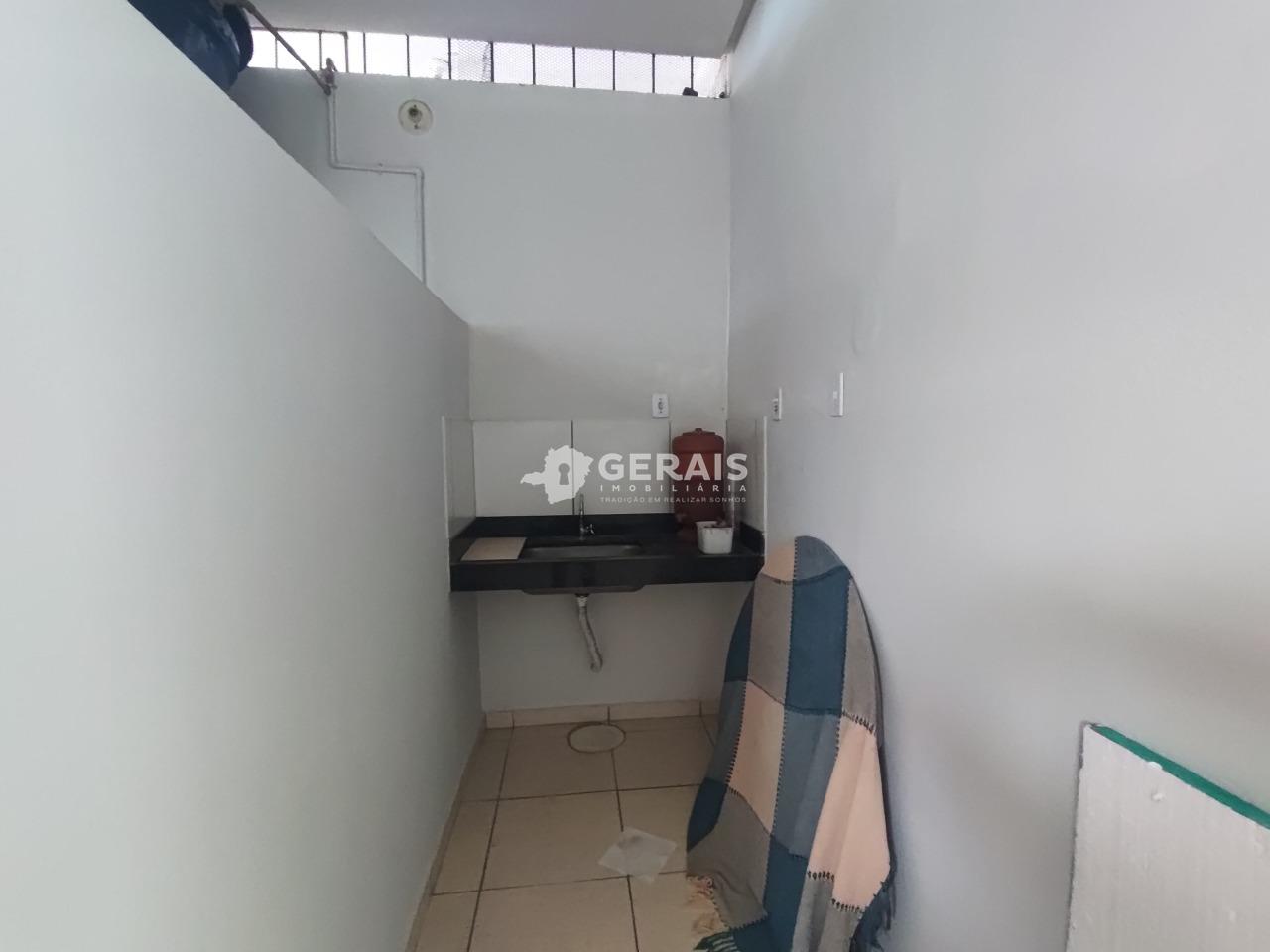 Loja para aluguel no NITERÓI: 09 - COZINHA