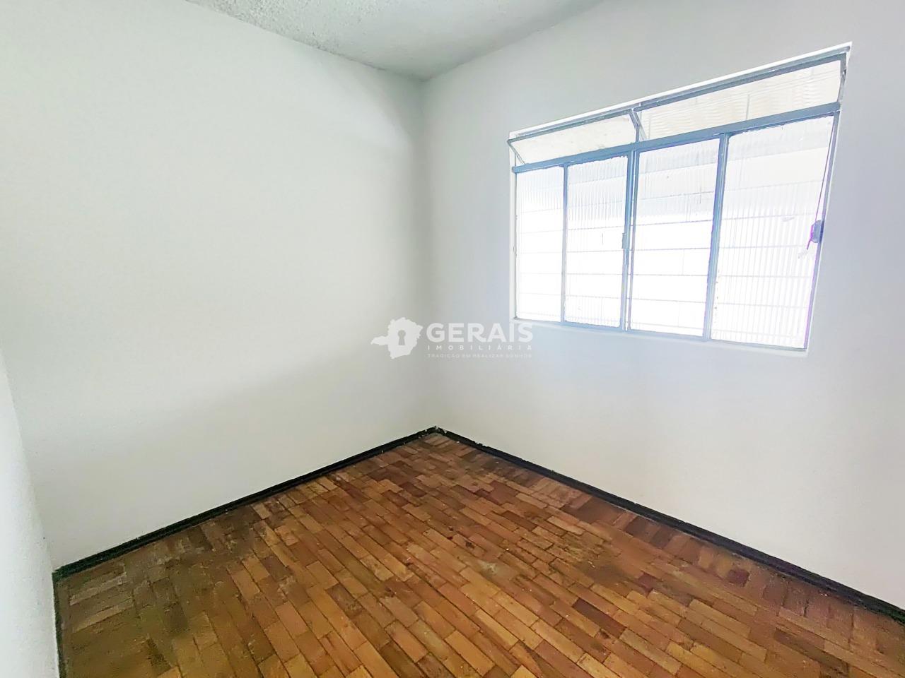 Casa para aluguel no ESPLANADA: 06- QUARTO 02