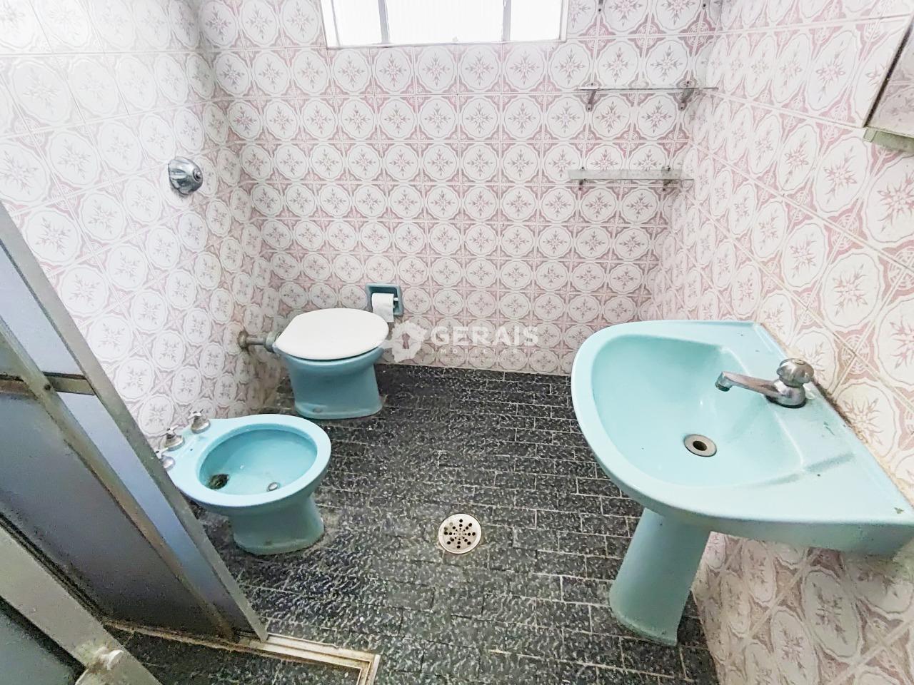 Casa para aluguel no ESPLANADA: 09- BANHO SOCIAL