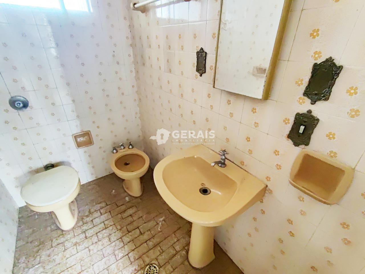 Casa para aluguel no ESPLANADA: 08- BANHO SUÍTE