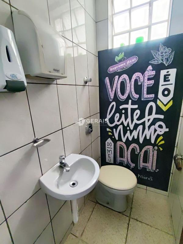 Loja para aluguel no BOM PASTOR: 08 - BANHEIRO