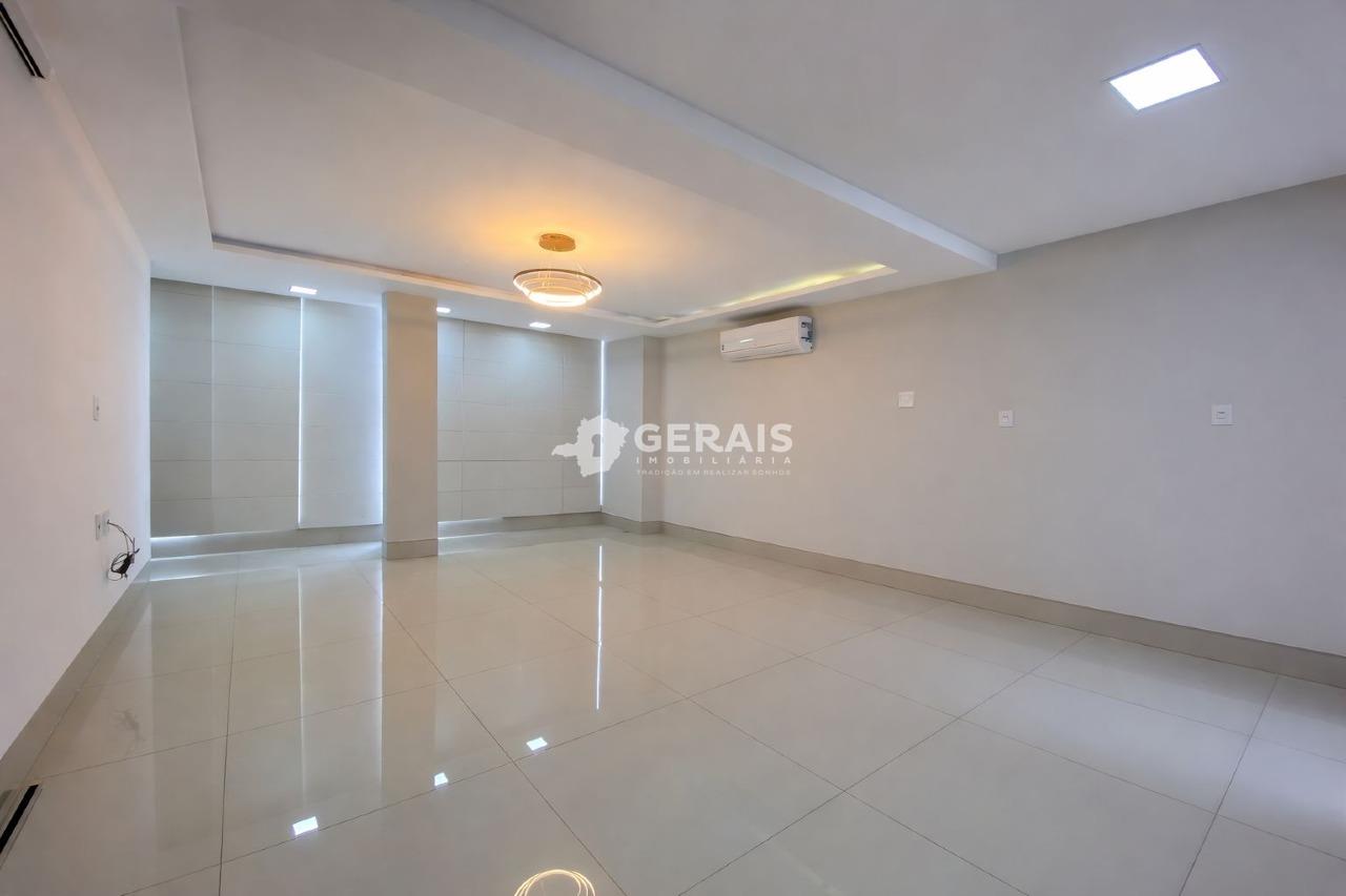 Sobrado à venda no MANOEL VALINHAS: 03- SALA 01