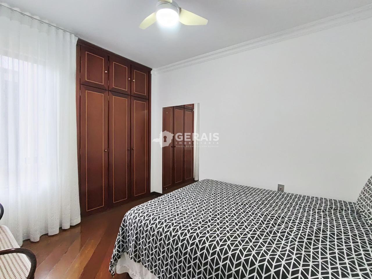 Apartamento à venda no CENTRO: 08 - QUARTO 02