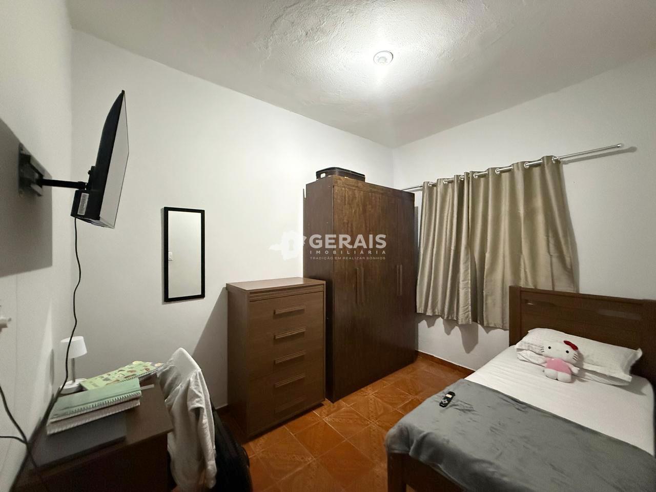 Casa à venda no NOSSAS SENHORA DAS GRAÇAS: 06 - QUARTO 01