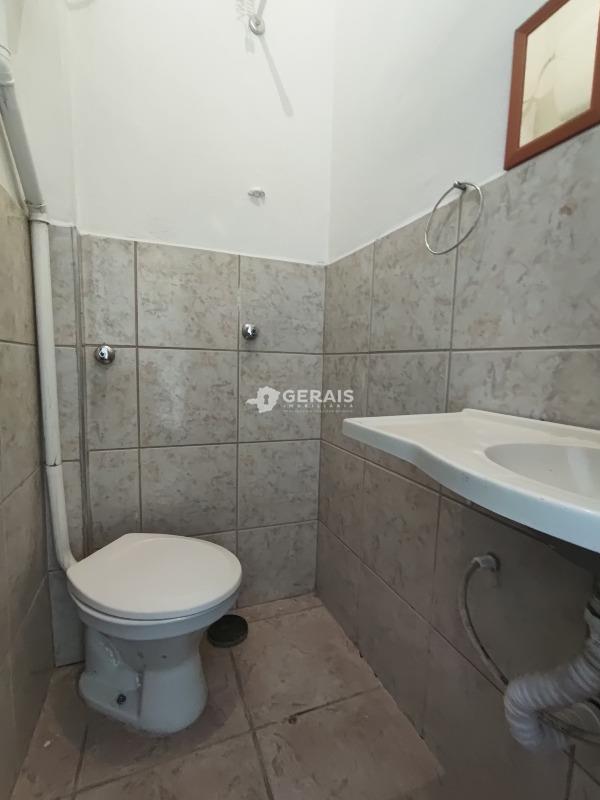 Loja para aluguel no BOM PASTOR: 07 - BANHO SOCIAL