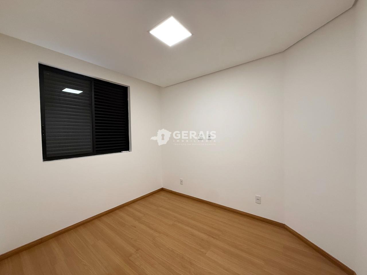 Apartamento para aluguel no CENTRO: 06- QUARTO 01