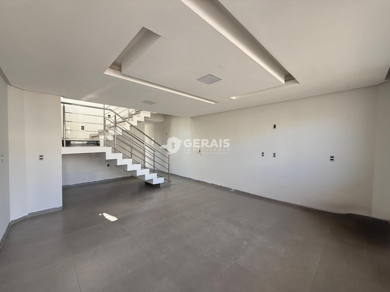 Casa à venda no SÃO ROQUE: 04- SALA