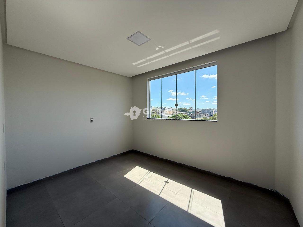 Casa à venda no SÃO ROQUE: 09- QUARTO 01